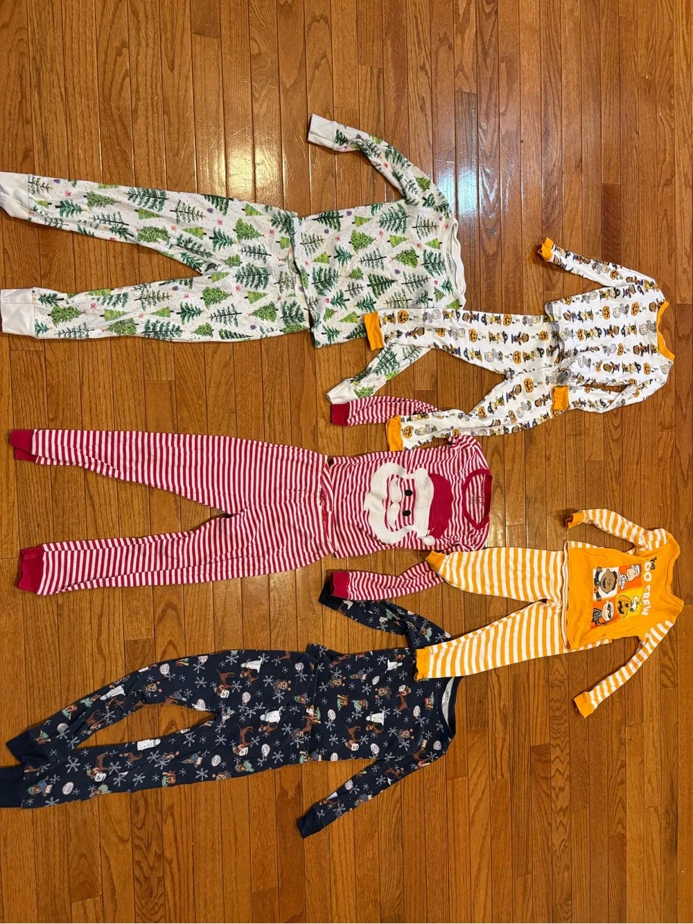 Kids Holiday Pajamas - Multi Pack- Christmas and Halloween size 5T